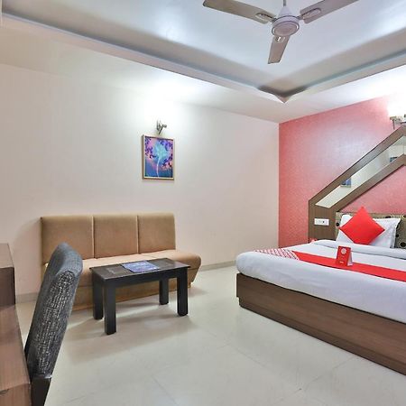 Oyo 4161 Hotel Shailly Inn Ahmedabad Exteriör bild