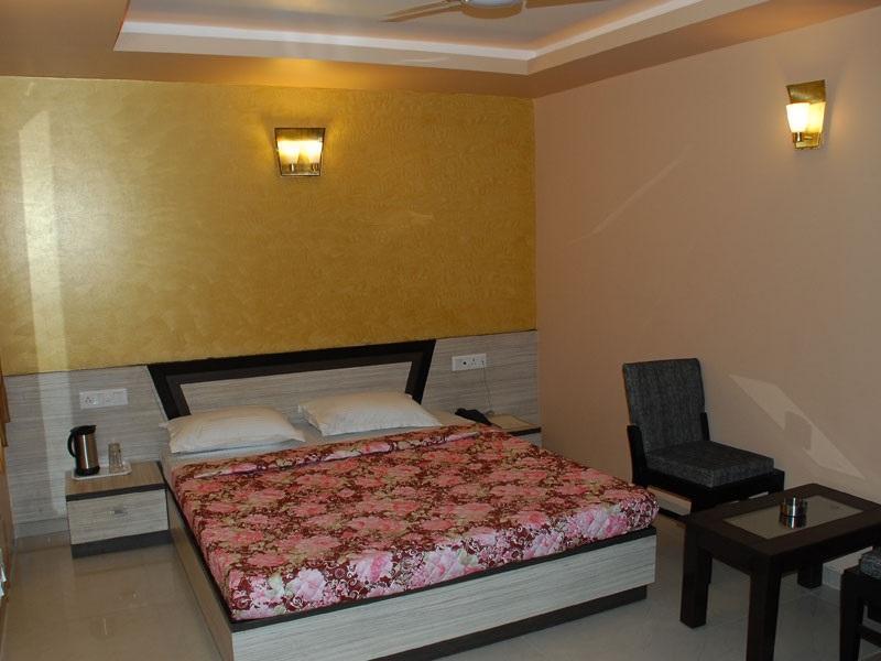 Oyo 4161 Hotel Shailly Inn Ahmedabad Exteriör bild