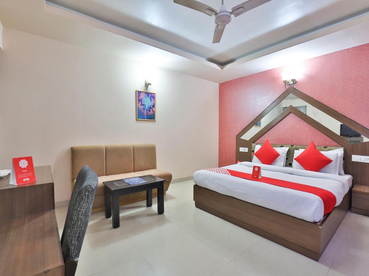 Oyo 4161 Hotel Shailly Inn Ahmedabad Exteriör bild