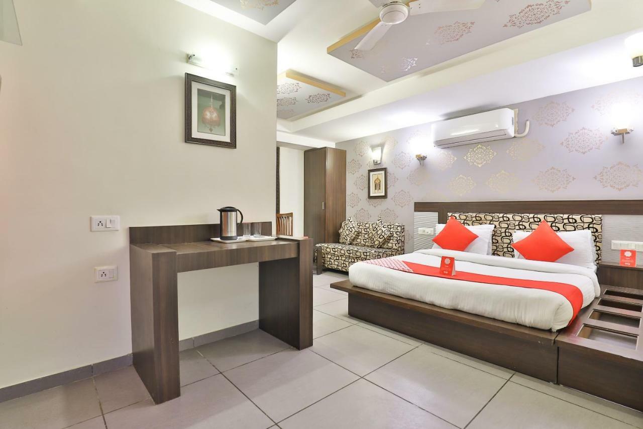 Oyo 4161 Hotel Shailly Inn Ahmedabad Exteriör bild